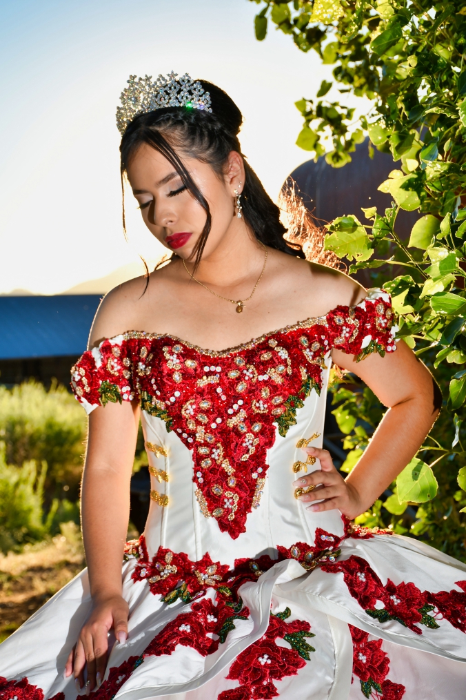 Bellisima quinceanera con vestido blush Reno Nevada fotografia