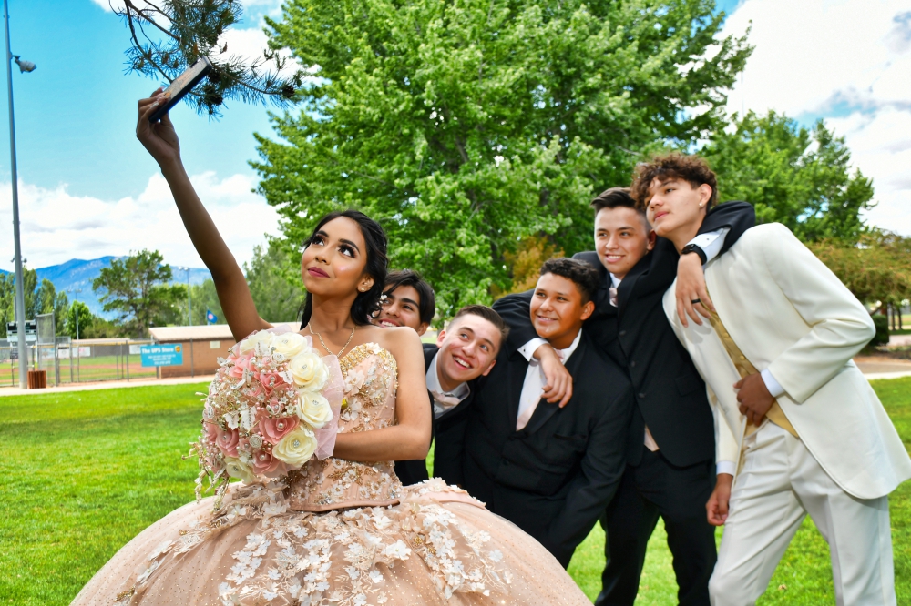 Fotografia profesional de quinceanera y chambelan Reno Nevada